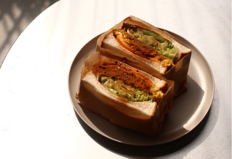 ▼エスニックパンプキンサンド